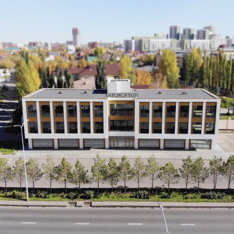 1 000 м² экспозиции