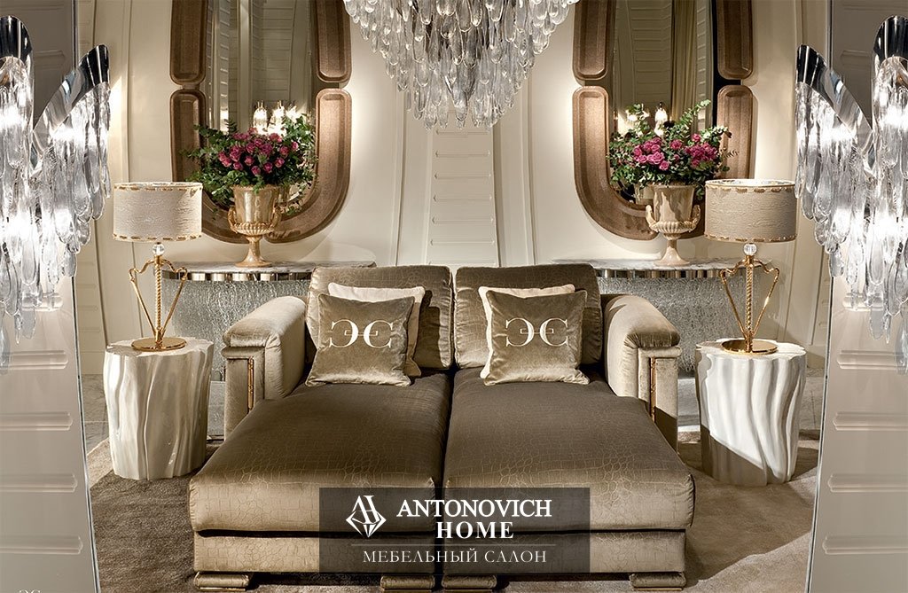 Изысканная гостиная Dafne от компании Cornelio Cappelini