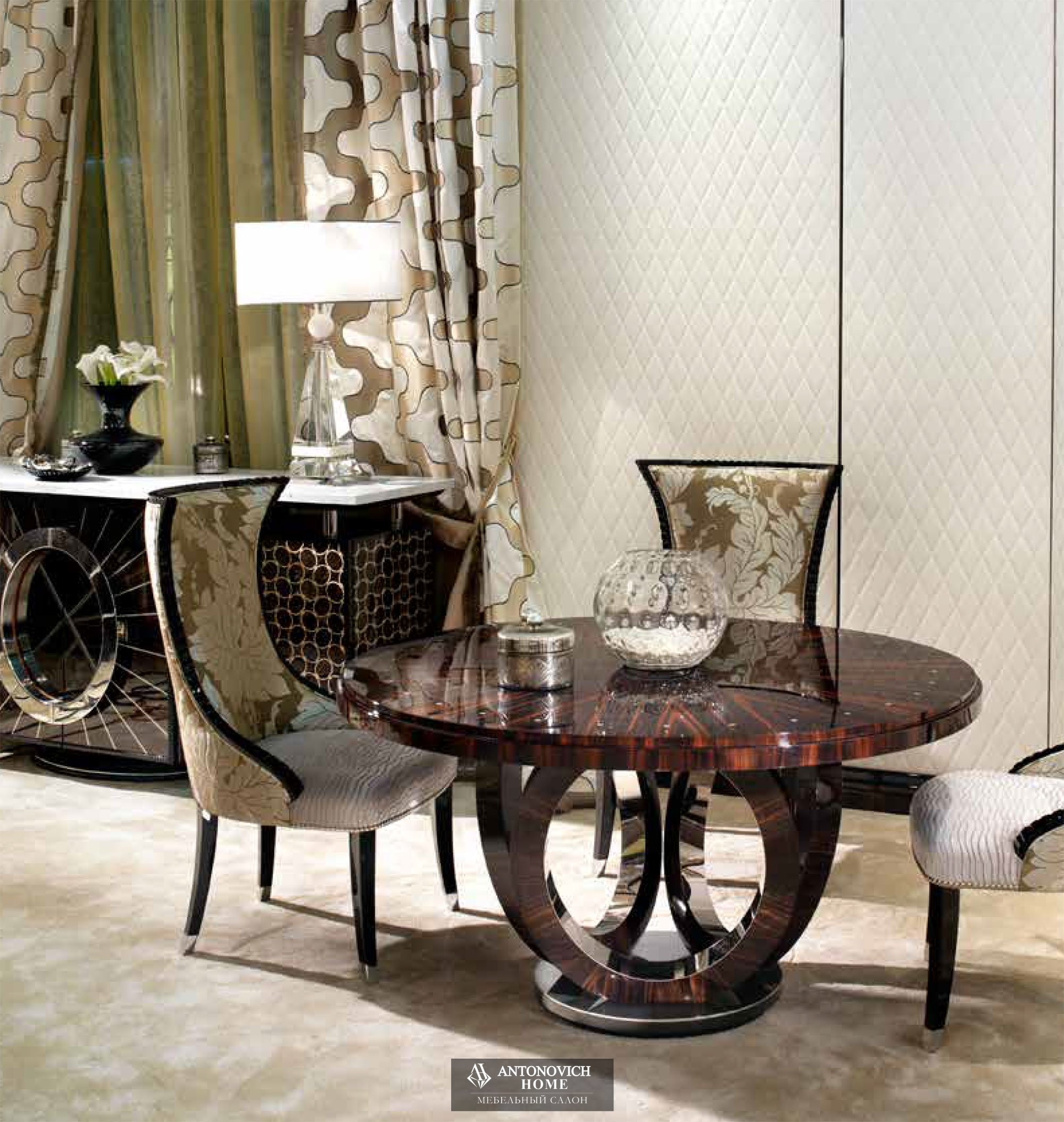 Круглый стол Orbit Francesco Molon столовая Eclectica (Kensington) , Стул Cordelia Francesco Molon столовая Eclectica (Kensington),