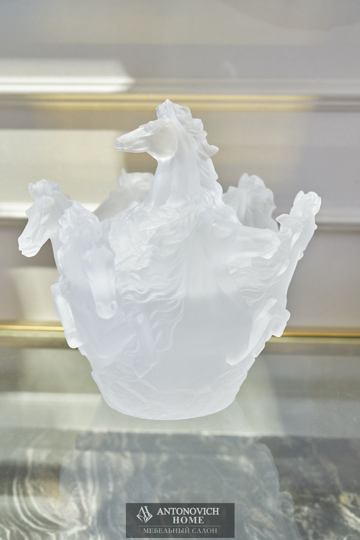Milano glass аксессуары (белые) 3 ваза  Antonovich Design Studio (astana, Kazakhstan)